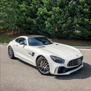 Meet your Posher, Tanner